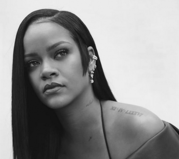 Rihanna thuhet se po përgatitet për të shpallur një turne pas Super Bowl