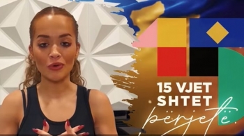 Rita Ora uron 15 vjetorin e Pavarësisë së Kosovës me një video-mesazh