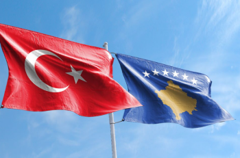 Turqia uron Kosovën për Ditën e Pavarësisë, e falënderon në shqip për mbështetje