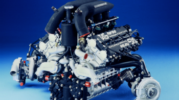 Kjo video shpjegon se si motorët e vegjël të Formula 1 mund të prodhojnë 1,000 kuaj fuqi