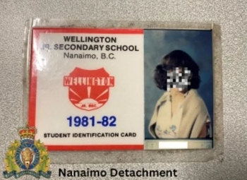 Studentja e gjeti dokumentin e shkollës 41 vjet pasi i kishte humbur