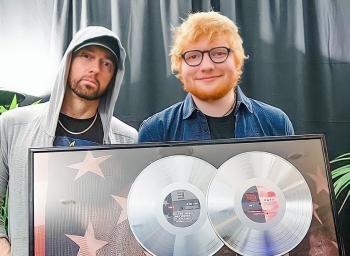 Ed Sheeran për Eminem: Ai më shëroi belbëzimin tim
