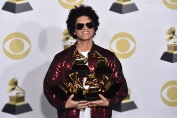 Bruno Mars do ta lansojë albumin e parë solo në shtatë vjetët e fundit