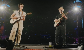 Shawn Mendes befason turmën e Ed Sheeran me performancën e parë në më shumë se një vit