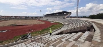 Qeveria ndanë 3.2 milionë euro për renovimin e stadiumit “Adem Jashari”