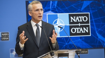 Jens Stoltenberg do të qëndrojë si shef i NATO-s edhe për një vit 