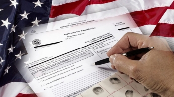 SHBA ndryshon testet e shtetësisë – të bëhesh shtetas amerikan bëhet më e vështirë 