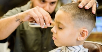 Çmimet për prerjen e flokëve – Norvegjia më e shtrenjta, Kosova ndër më të lirat