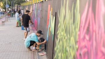 Grafitet që i japin ngjyrë Prishtinës 