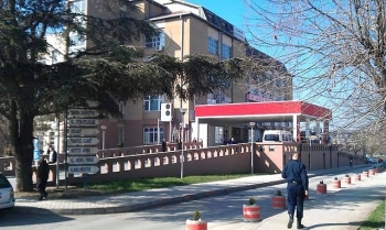 Pacientët nga Shqipëria i kërkojnë shtetit t’u ofrojë shërbime pa pagesë edhe kosovarëve