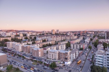 Mbyllet një rrugë e kryeqytetit deri më 24 gusht