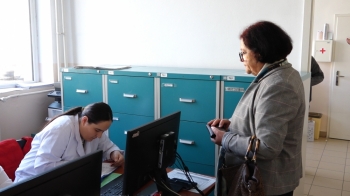 Vaksinimi kundër gripit sezonal në 14 qendra në Prishtinë 