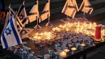 Lajme Kosovë Ambasadorja e Izraelit falënderon qytetarët e Kosovës që ndezën qirinj për qytetarët e vrarë në Izrael 