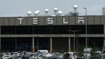 Tesla do të ndërtojë një makinë në vlerë prej 25,000 eurosh në Gjermani?