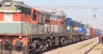 Treni i arratisur në Indi udhëton më shumë se 40 milje pa shofer