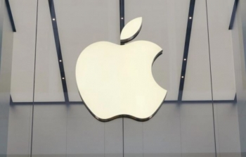 Shitjet e iPhone të Apple bien 24% në Kinë 