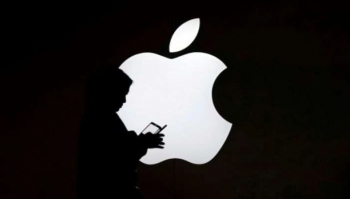 Apple humbet, Samsung kryeson listën