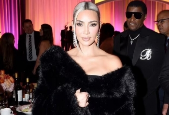 Kim Kardashian duket magjepsëse në çmimet “Lo Maximo 2024”
