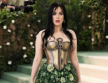 Inteligjenca artificiale shfaq Katy Perry-n në Met Gala