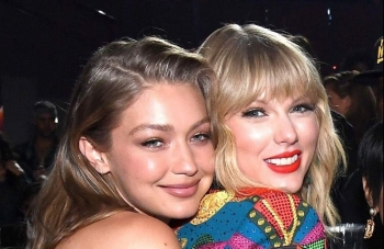 Gigi Hadid i dhuron Taylor Swift-it një unazë shumë të veçantë