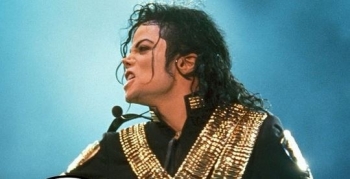 Dalin në ankand skicat e rralla të Michael Jackson