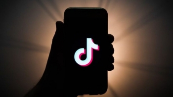 TikTok prezanton biseda në grup për 32 persona 