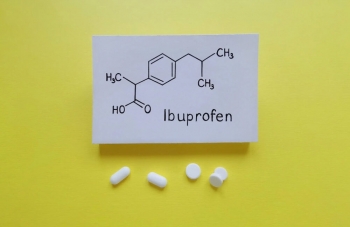 A mund të zëvendësohet Ibuprofeni me ushqime? 