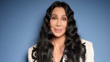 Cher mendoi vetëvrasjen gjatë martesës së Sonny Bono