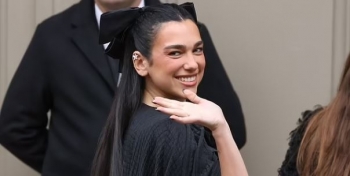 Dua Lipa mahnitë shikuesit në Javën e Modës në Paris