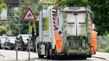 Zvicra do t’i dhurojë Prishtinës kamionë për mbledhjen e mbeturinave 