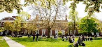Harvard Business School shënon shkallën më të lartë të papunësisë në mbi një dekadë për klasën e vitit 2024