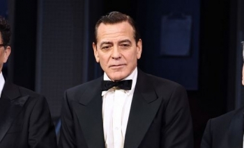 George Clooney ka thënë se është i ngazëllyer që ka marrë nominimin e parë për Tony Awards