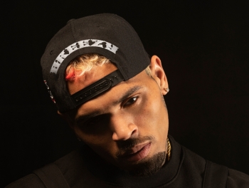 Chris Brown prapa grilave, rrezikohet turneu i ardhshëm i tij!