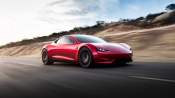 Tesla përballet me rënie të madhe të shitjeve në Europë