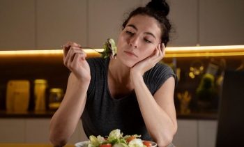 Dieta shumë e kufizuar mund të ndikojë negativisht në shëndetin mendor, paralajmërojnë ekspertët