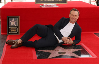 Christian Slater merr yllin e tij në Hollywood Walk of Fame