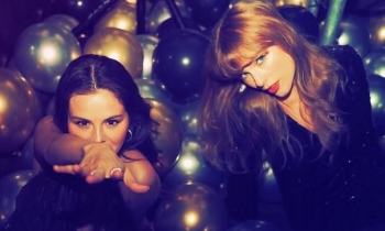 Selena Gomez ndan foto të re me shoqen e ngushtë - Taylor Swift para ditëlindjes