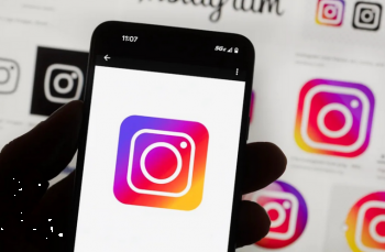 Meta i jep fund reklamave politike në Facebook dhe Instagram