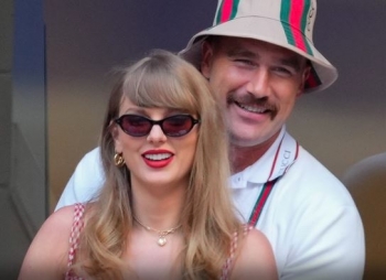 Travis Kelce tregon si ra në dashuri me Taylor Swift