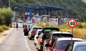 Gjendja në pikat kufitare, pritje deri në 90 minuta në Merdar 
