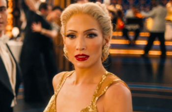  Jennifer Lopez shkëlqen si bionde në trailer-in e filmit “Kiss of the Spider Woman” 