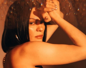 Jessie J anulon datat e turneut në SHBA për shkak të trajtimit të kancerit