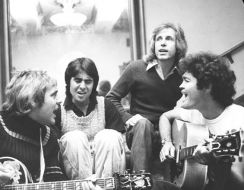 Ndahet nga jeta në moshën 86-vjeçare Bobby Hart, autori i hiteve të The Monkees”