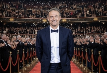 Luis Enrique zgjedhet “Trajneri më i mirë i vitit”