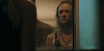Hulu publikon trailerin e rifilmimit të thriller-it psikologjik The Hand That Rocks the Cradle