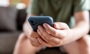 ​Raport shqetësues: TikTok-u u rekomandon fëmijëve pornografi  