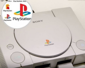 Dizajneri i logos së PlayStation zbulon skicat e para të emblemës ikonike
