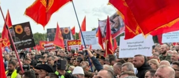 Protestë madhështore sot në Tiranë për drejtësi ndaj ish-krerëve të UÇK-së