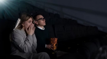 Filmat horror mund të ndihmojnë në uljen e ankthit, thonë psikologët