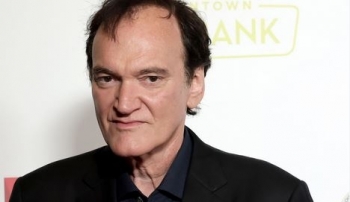 Quentin Tarantino zyrtarisht kthehet në aktrim për rolin më të madh në 29 vjet